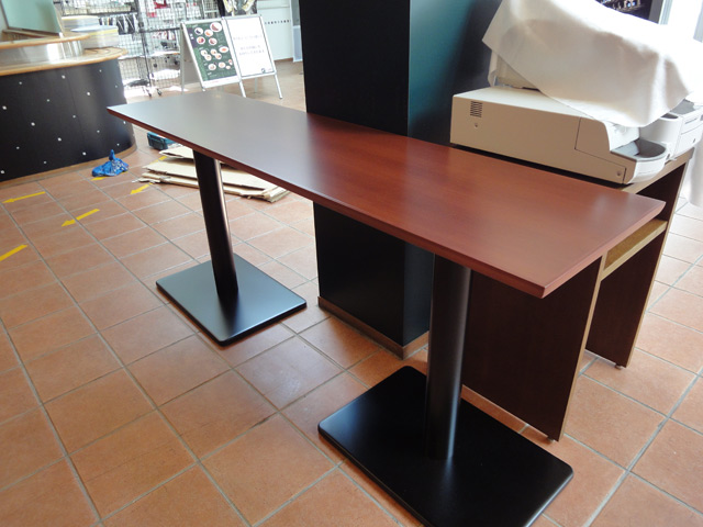 SL-B(BL) 角テーブル脚 納品例