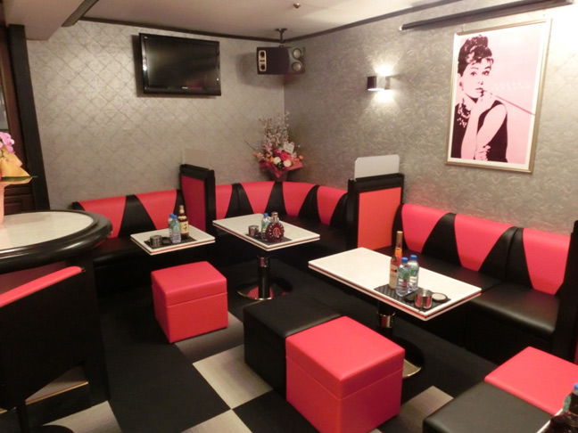 クラブ・スナックの業務家具納品例