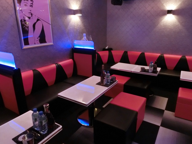 クラブ・スナックの業務家具納品例