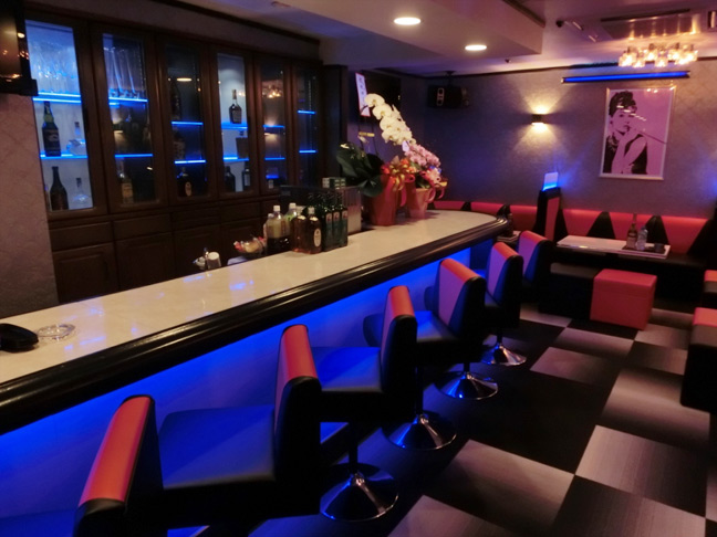 クラブ・スナックの業務家具納品例