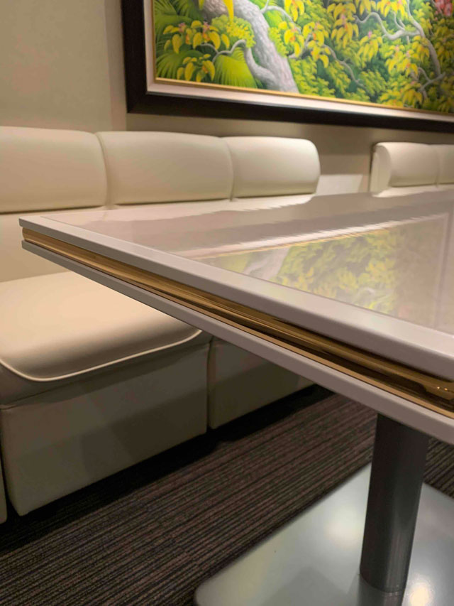 クラブ・スナックの業務家具納品例