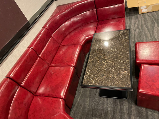 クラブ・スナックの業務家具納品例