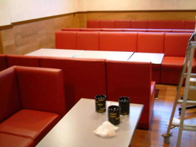 クラブ・スナックの業務家具納品例