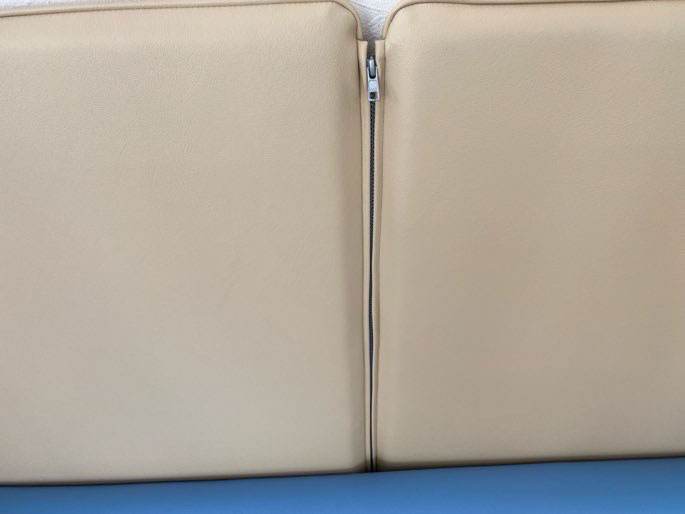 大阪府 調剤薬局様の業務家具納品例