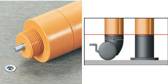 スペーサーは天板裏に取付・収納 同じ高さのキャスターに変更可能