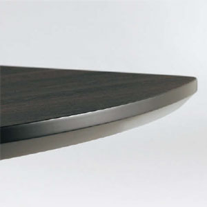 船底テーパーエッジ